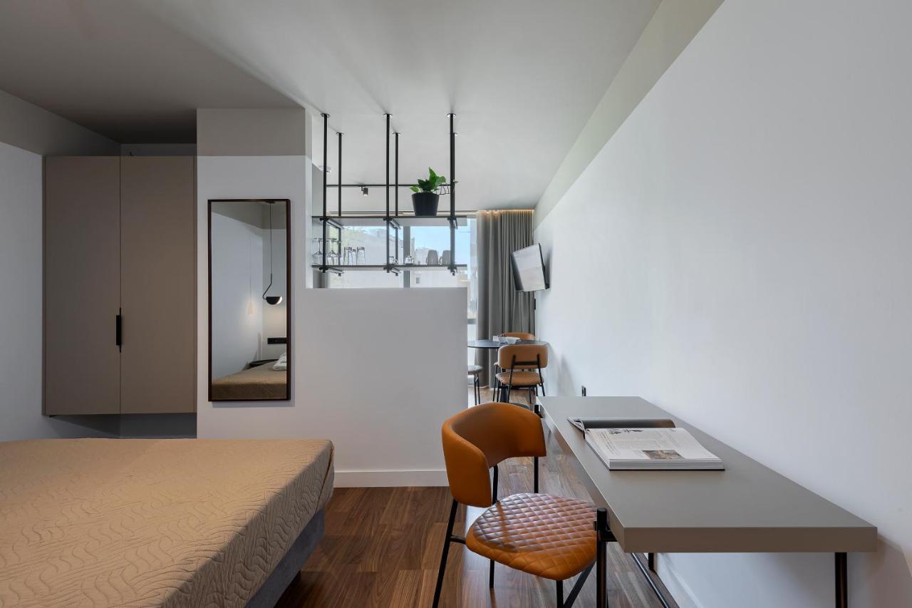 The Athenians Art Apartments Exterior photo