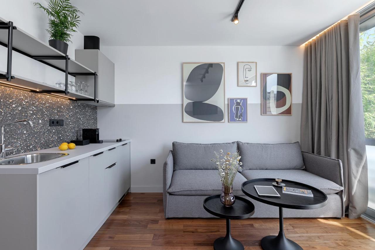 The Athenians Art Apartments Exterior photo