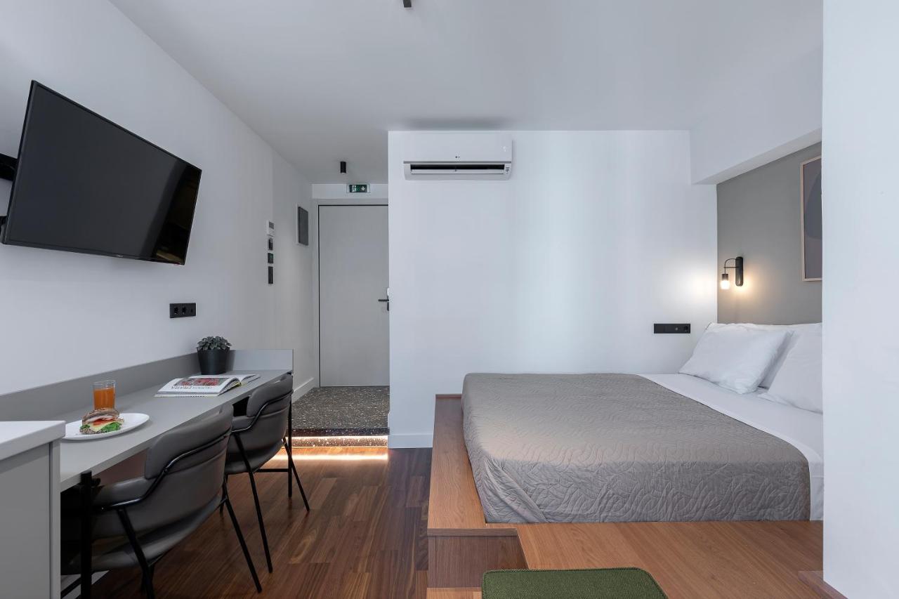 The Athenians Art Apartments Exterior photo